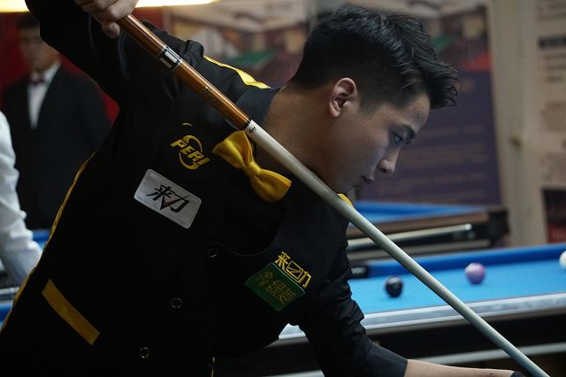 老鹰主帅 老鹰主帅